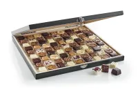 81 stk. Dansk Luksuschokolade 810 g. 