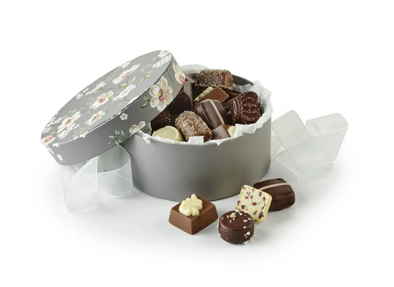 Brun/Hvid Blomster - Luksuschokolade 500 g. 